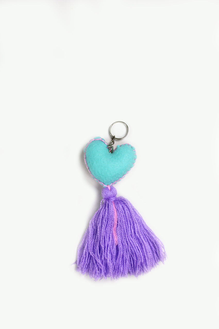 Llavero corazón violeta pastel