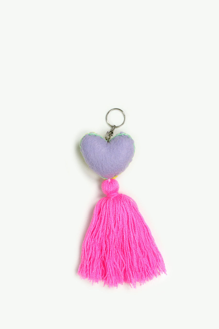 Llavero corazón en fucsia